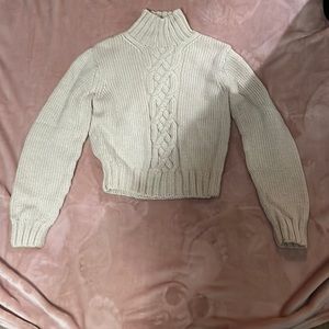 Women’s banana republic sweater barley worn